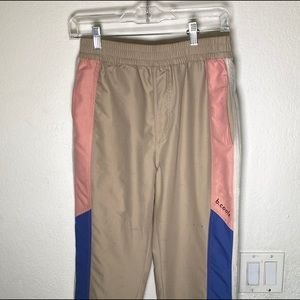 B. Cools joggers